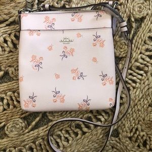 NWOT Coach Floral Crossbody